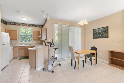 Adosado en venta en Tampa, Florida, 2 dormitorios, 116.31 m2 № 1392139 - foto 9