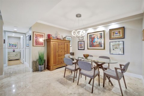 Copropriété à vendre à Aventura, Floride: 3 chambres, 170.94 m2 № 1239832 - photo 7