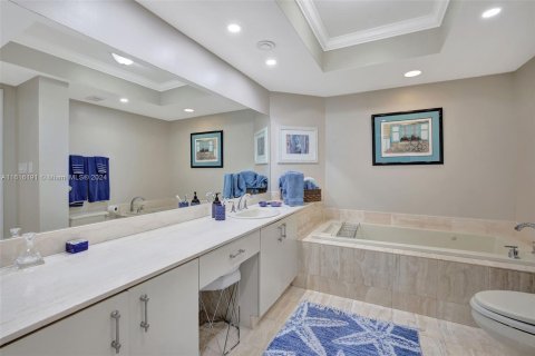 Condo in Aventura, Florida, 3 bedrooms  № 1239832 - photo 19