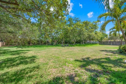 Villa ou maison à vendre à Sunrise, Floride: 4 chambres, 213.77 m2 № 1208816 - photo 11