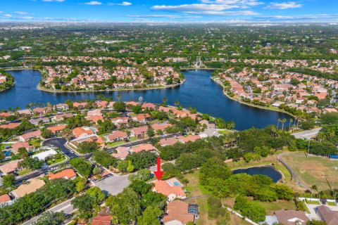 Villa ou maison à vendre à Sunrise, Floride: 4 chambres, 213.77 m2 № 1208816 - photo 3