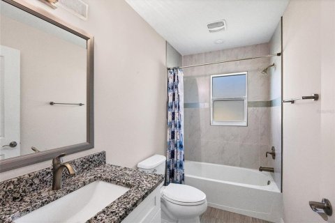 Casa en venta en North Port, Florida, 3 dormitorios, 132.85 m2 № 1084322 - foto 18