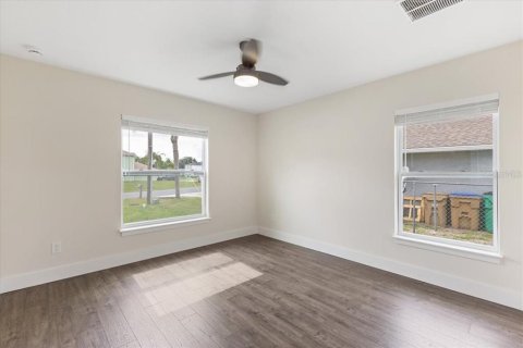 Villa ou maison à vendre à Kissimmee, Floride: 3 chambres, 135.82 m2 № 1280222 - photo 8