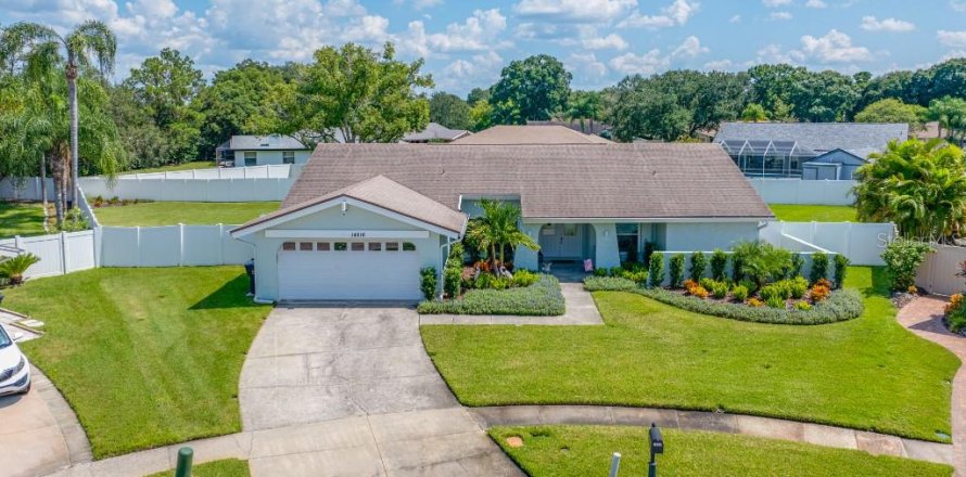 Villa ou maison à Tampa, Floride 3 chambres, 222.5 m2 № 1403789