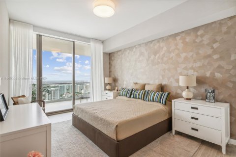 Condominio en venta en Sunny Isles Beach, Florida, 4 dormitorios, 249.16 m2 № 1369101 - foto 12