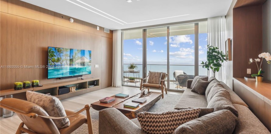 Condominio en Sunny Isles Beach, Florida, 4 dormitorios  № 1369101