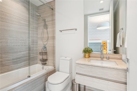 Copropriété à vendre à Sunny Isles Beach, Floride: 4 chambres, 249.16 m2 № 1369101 - photo 26