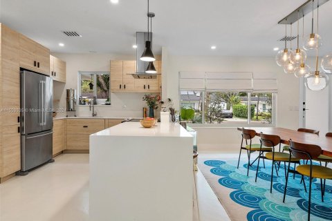 Villa ou maison à vendre à Miami Shores, Floride: 3 chambres, 197.7 m2 № 1091505 - photo 12
