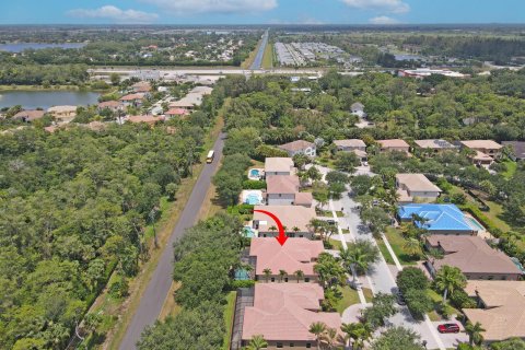 Casa en venta en Lake Worth, Florida, 5 dormitorios, 261.98 m2 № 1183562 - foto 1