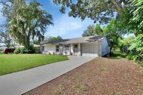 Villa ou maison à vendre à DeLand, Floride: 3 chambres, 107.77 m2 № 1384830 - photo 2