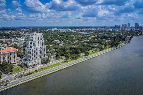 Condominio en venta en Tampa, Florida, 1 dormitorio, 87.61 m2 № 1384796 - foto 7