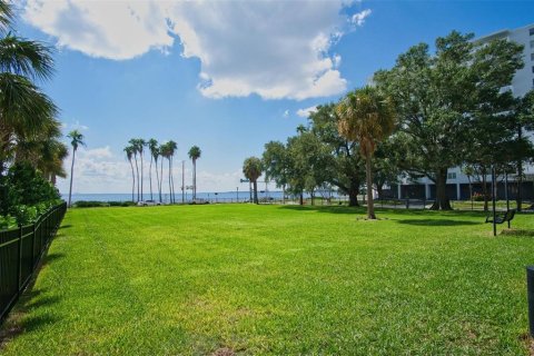 Condominio en venta en Tampa, Florida, 1 dormitorio, 87.61 m2 № 1384796 - foto 4