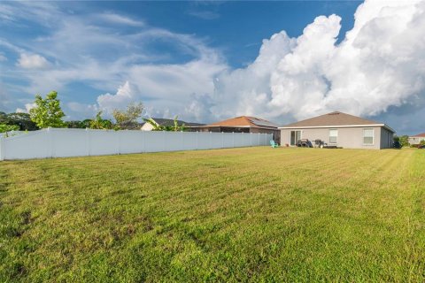 Villa ou maison à vendre à Zephyrhills, Floride: 4 chambres, 141.58 m2 № 1324983 - photo 6