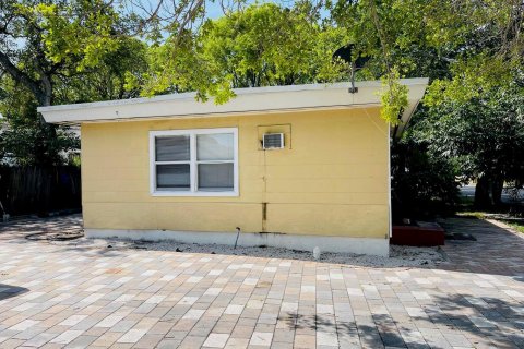 Immobilier commercial à vendre à West Palm Beach, Floride: 144.37 m2 № 909899 - photo 3