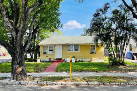 Immobilier commercial à vendre à West Palm Beach, Floride: 144.37 m2 № 909899 - photo 21