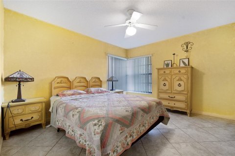 Casa en venta en Plantation, Florida, 4 dormitorios, 212.19 m2 № 1155467 - foto 10
