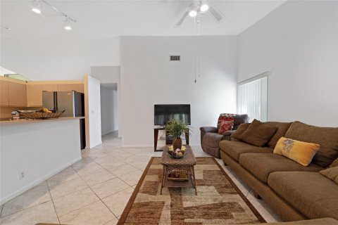Villa ou maison à vendre à Plantation, Floride: 4 chambres, 212.19 m2 № 1155467 - photo 18