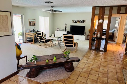 Villa ou maison à vendre à Coral Springs, Floride: 4 chambres, 201.97 m2 № 1155502 - photo 5