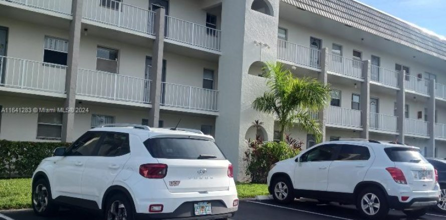 Condo in Sunrise, Florida, 2 bedrooms  № 1319126