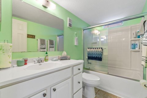 Condominio en venta en Boynton Beach, Florida, 2 dormitorios, 91.23 m2 № 989424 - foto 14