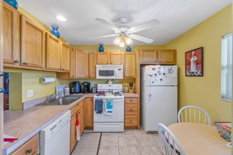 Condominio en venta en Boynton Beach, Florida, 2 dormitorios, 91.23 m2 № 989424 - foto 19