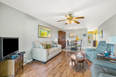 Condominio en venta en Boynton Beach, Florida, 2 dormitorios, 91.23 m2 № 989424 - foto 21