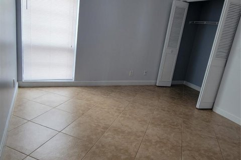 Copropriété à vendre à Pompano Beach, Floride: 2 chambres, 129.97 m2 № 989381 - photo 10