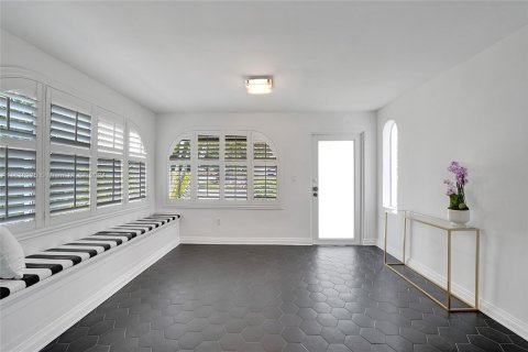 House in Fort Lauderdale, Florida 4 bedrooms, 185.8 sq.m. № 1310776 - photo 4