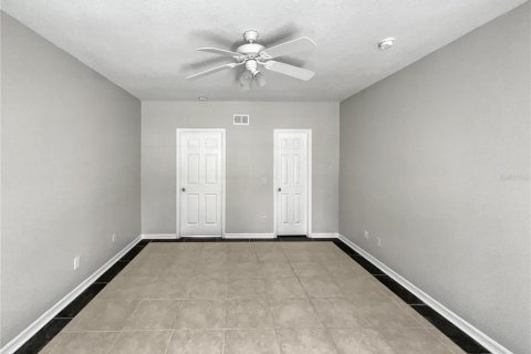 House in Davenport, Florida 4 bedrooms, 176.7 sq.m. № 1245720 - photo 7