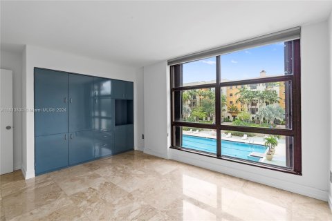 Copropriété à vendre à Coral Gables, Floride: 2 chambres, 137.68 m2 № 1325417 - photo 18