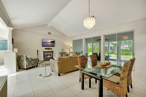 Casa en venta en Palm City, Florida, 3 dormitorios, 202.34 m2 № 1304733 - foto 8