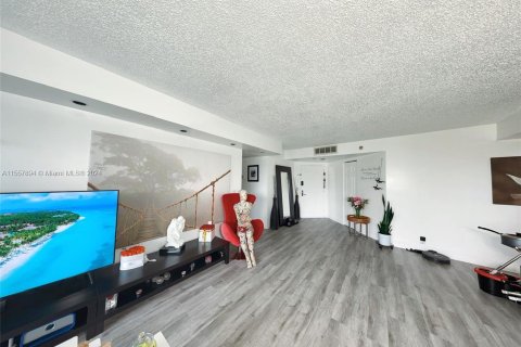 Copropriété à vendre à Aventura, Floride: 3 chambres, 159.23 m2 № 1098605 - photo 10