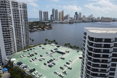 Condominio en venta en Aventura, Florida, 3 dormitorios, 159.23 m2 № 1098605 - foto 5