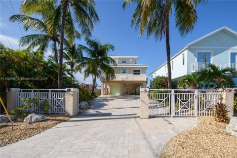 Casa en venta en Key Largo, Florida, 3 dormitorios, 218.78 m2 № 1118361 - foto 23