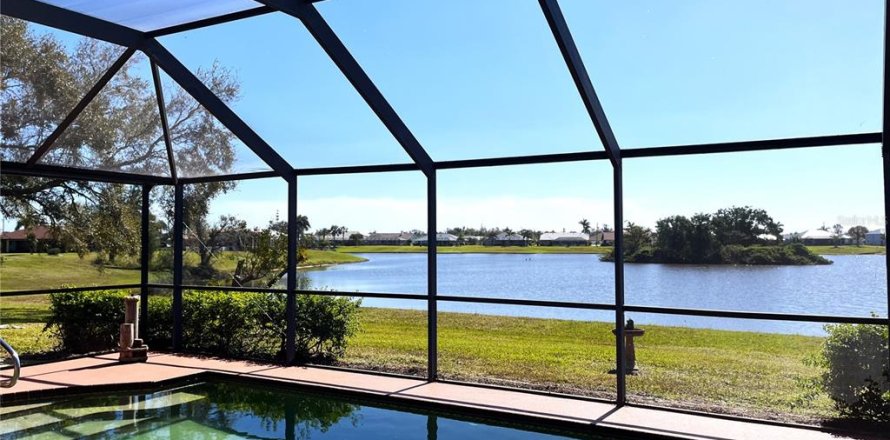 Villa ou maison à Punta Gorda, Floride 3 chambres, 205.31 m2 № 1001711