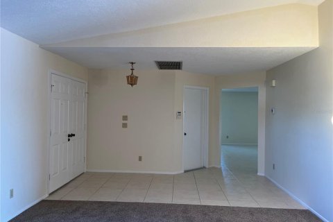 House in Punta Gorda, Florida 3 bedrooms, 205.31 sq.m. № 1001711 - photo 8