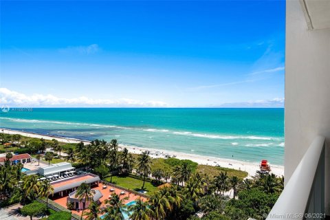 Condominio en alquiler en Miami Beach, Florida, 2 dormitorios, 145.67 m2 № 10352 - foto 27