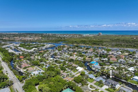 Villa ou maison à vendre à Palm Beach Gardens, Floride: 5 chambres, 399.48 m2 № 1100700 - photo 11