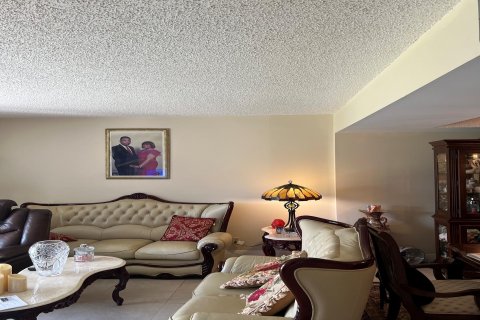 Condominio en venta en Lake Worth, Florida, 2 dormitorios, 113.53 m2 № 1100741 - foto 12