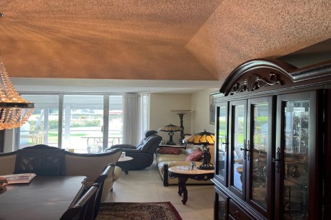 Condominio en venta en Lake Worth, Florida, 2 dormitorios, 113.53 m2 № 1100741 - foto 3