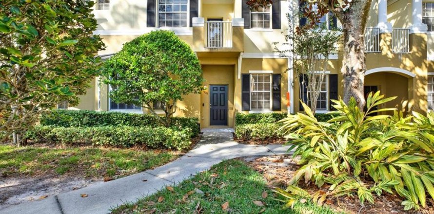 Townhouse in Tampa, Florida 3 bedrooms, 172.43 sq.m. № 1413454