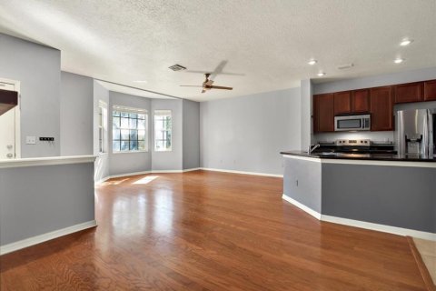 Townhouse in Tampa, Florida 3 bedrooms, 172.43 sq.m. № 1413454 - photo 9