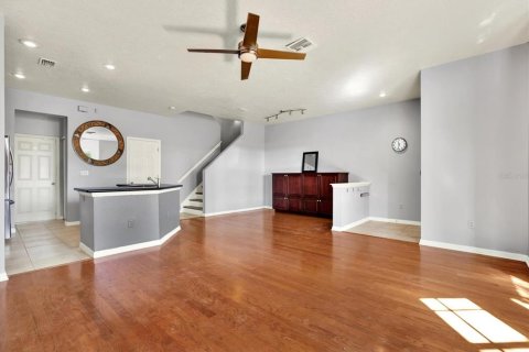 Townhouse in Tampa, Florida 3 bedrooms, 172.43 sq.m. № 1413454 - photo 21