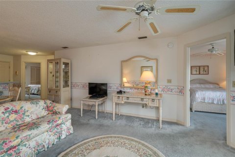 Condominio en venta en Winter Haven, Florida, 2 dormitorios, 102.47 m2 № 1369349 - foto 6