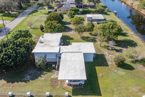 Villa ou maison à vendre à Lake Worth, Floride: 2 chambres, 131.18 m2 № 855482 - photo 1