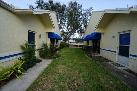 House in Fort Lauderdale, Florida 4 bedrooms, 137.96 sq.m. № 882394 - photo 20