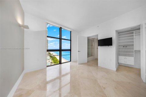 Condo in Sunny Isles Beach, Florida, 3 bedrooms  № 1293331 - photo 25