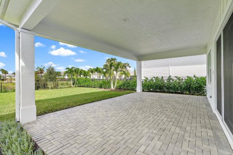 Villa ou maison à vendre à Palm Beach Gardens, Floride: 4 chambres, 303.6 m2 № 815921 - photo 16