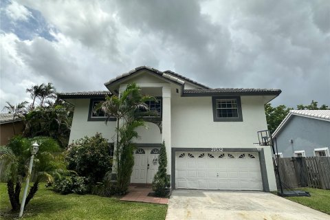 Villa ou maison à vendre à Cutler Bay, Floride: 4 chambres, 261.98 m2 № 1309413 - photo 3