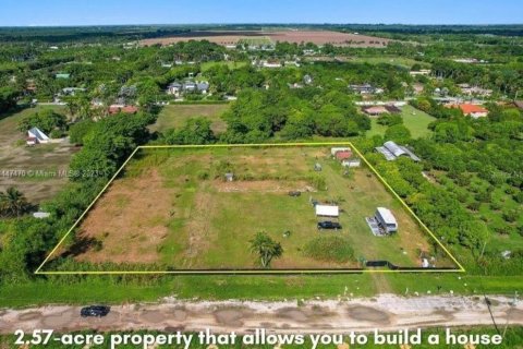 Terreno en venta en Miami, Florida № 1437323 - foto 3